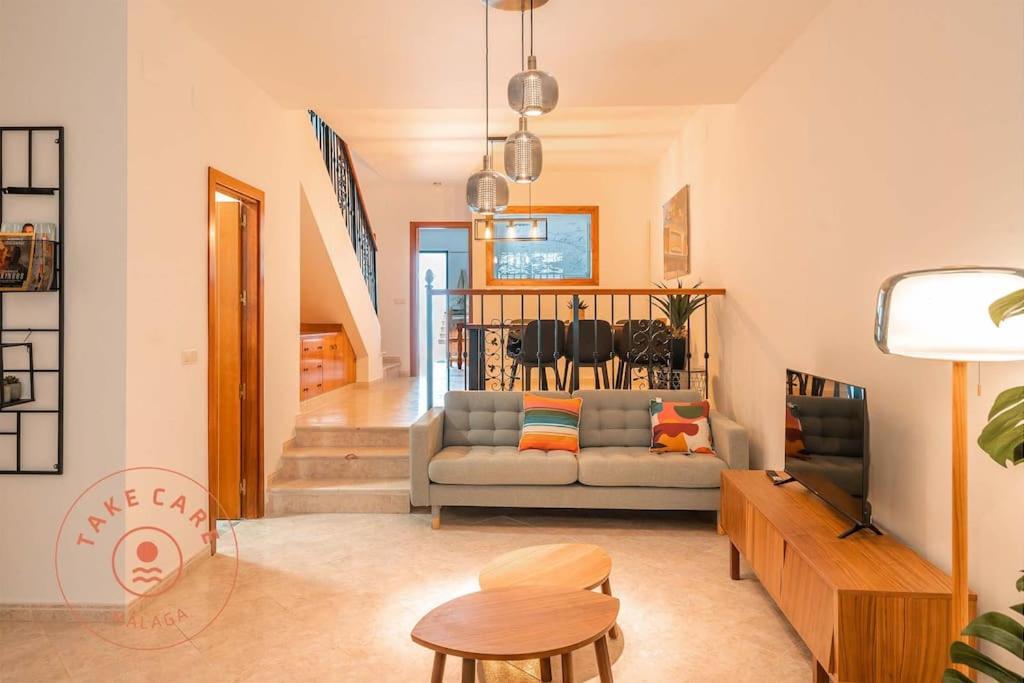 Spacious Home With Lovely Garden - Tcm Rincón de la Victoria Eksteriør bilde