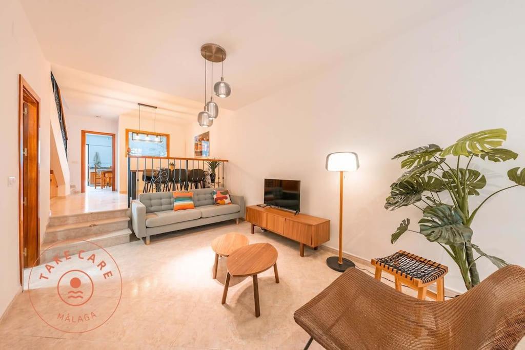 Spacious Home With Lovely Garden - Tcm Rincón de la Victoria Eksteriør bilde